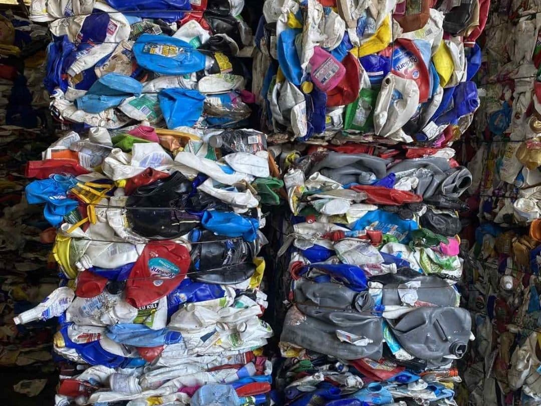 플라스틱 (PCR) HDPE Bale